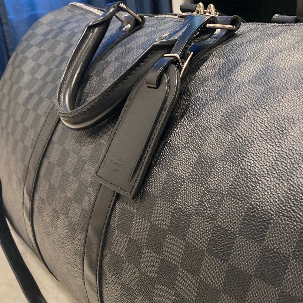 LOUIS VUITTON Keepall Bandouliére 55 Damier Geant Canvas